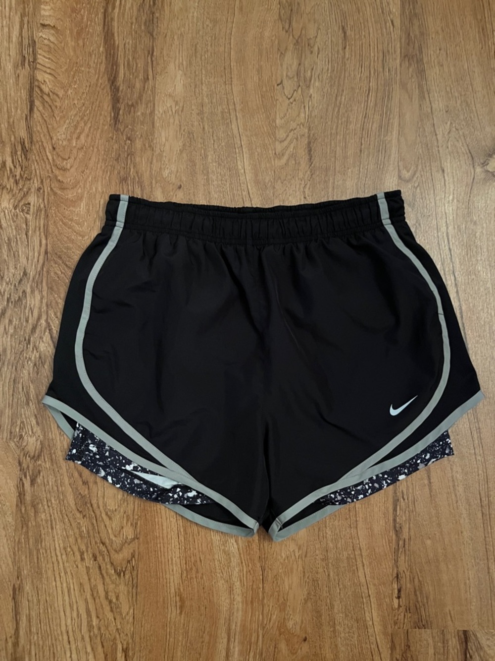Nike 2-in-1 Tempo Shorts